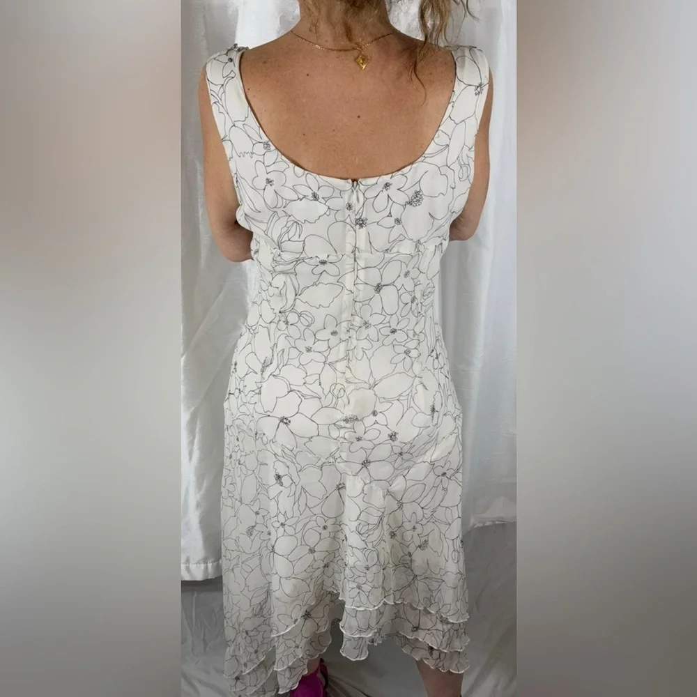 White House Black Market Ivory and Charcoal Floral Dress - Picture 11 of 11